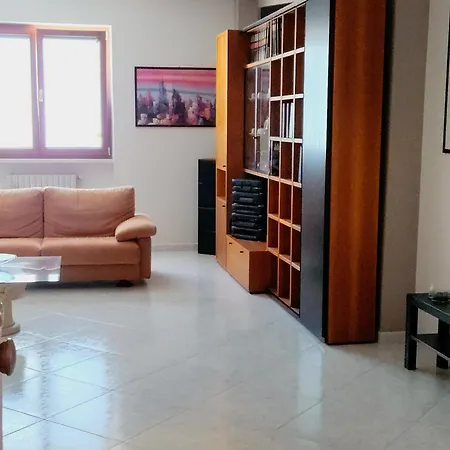 شقة Dimora Il Roseto *